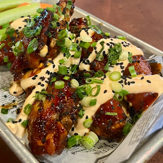 6 Pieces Wings.